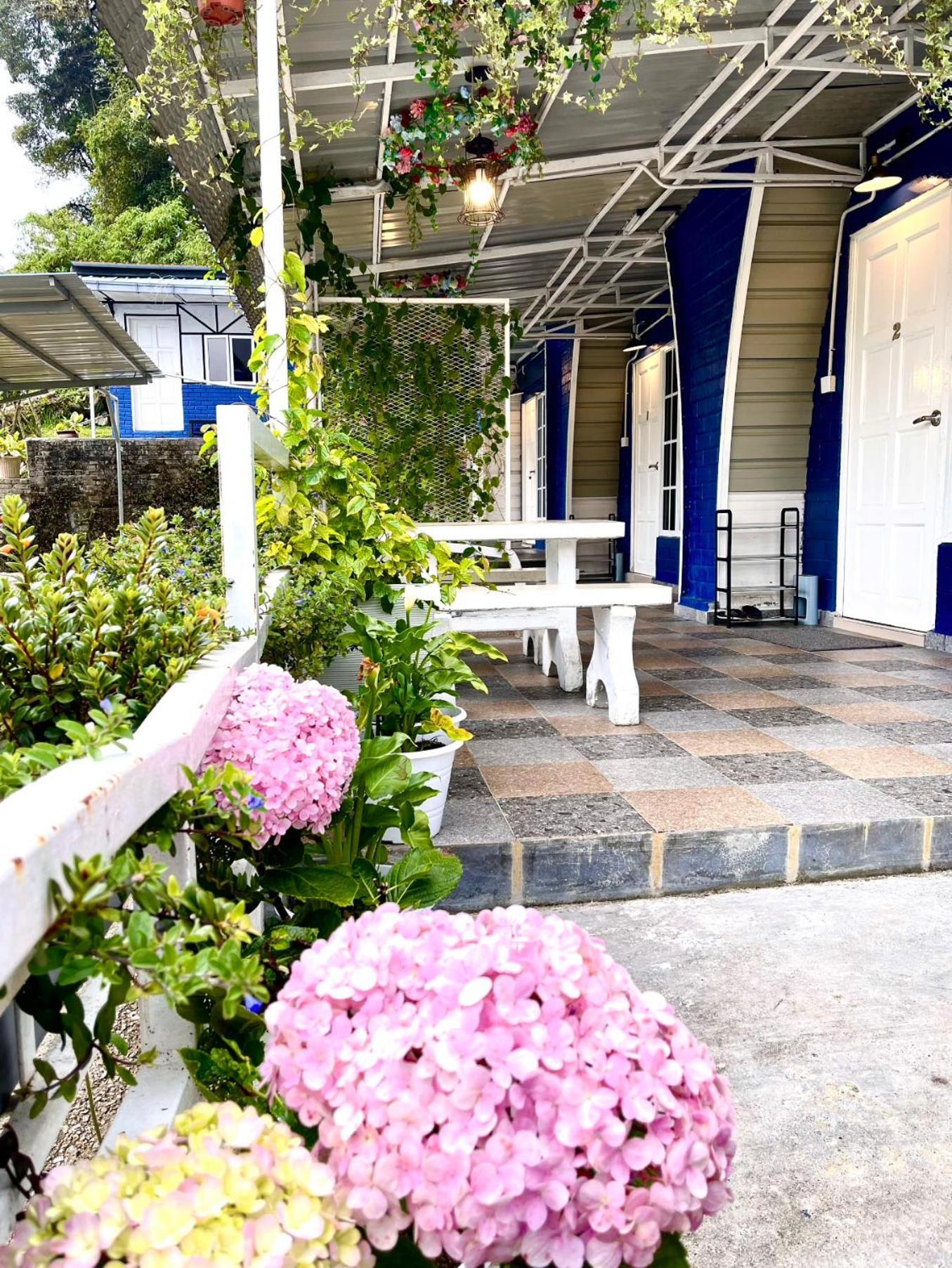 Blue Cabins By Pfordten Cottage Cameron Highlands Eksteriør billede